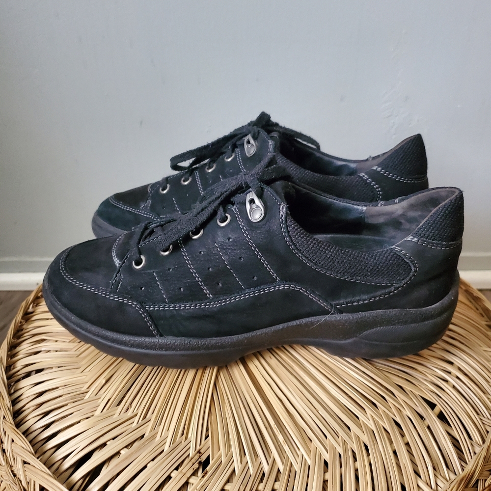 Semler | Suede Sporty Laced Sneakers